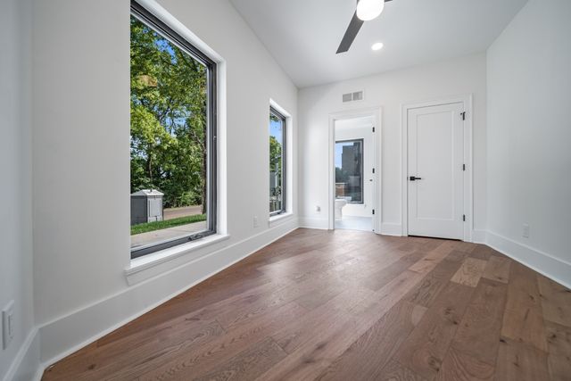 6011 Hill Cir, Nashville, TN 37209