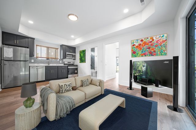 6011 Hill Cir, Nashville, TN 37209