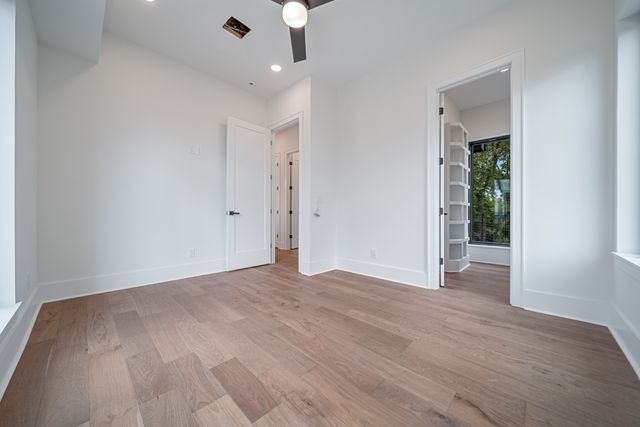 6011 Hill Cir, Nashville, TN 37209