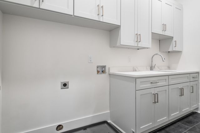 6011 Hill Cir, Nashville, TN 37209