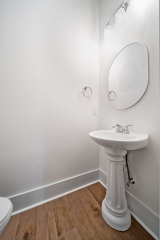 6011 Hill Cir, Nashville, TN 37209