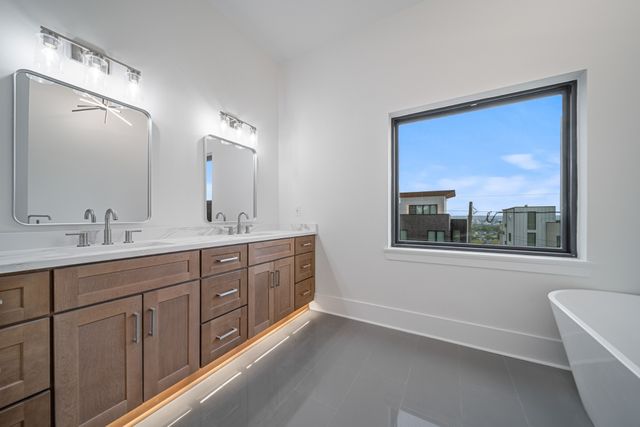 6011 Hill Cir, Nashville, TN 37209