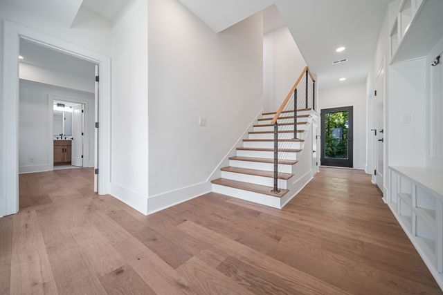 6011 Hill Cir, Nashville, TN 37209