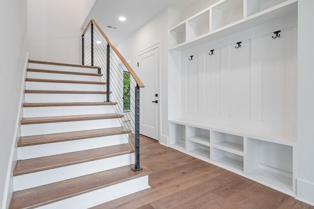 6011 Hill Cir, Nashville, TN 37209