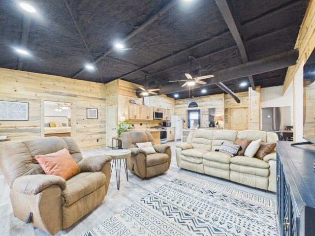 7491 State Highway 19 S, Athens, TX 75751