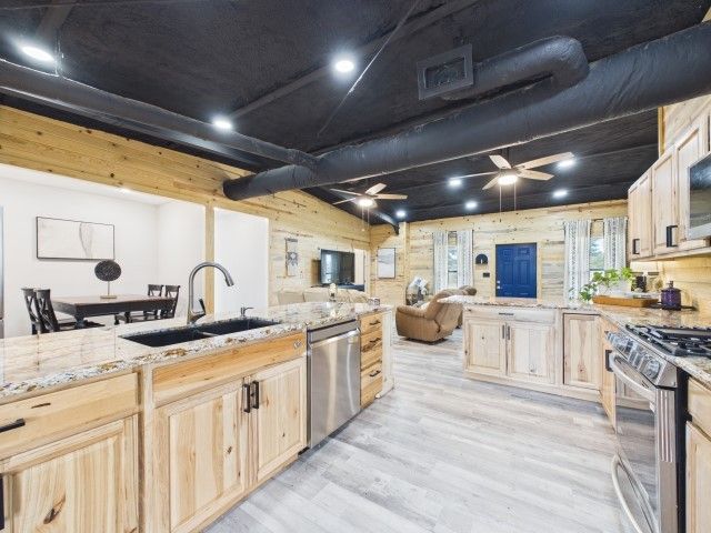 7491 State Highway 19 S, Athens, TX 75751