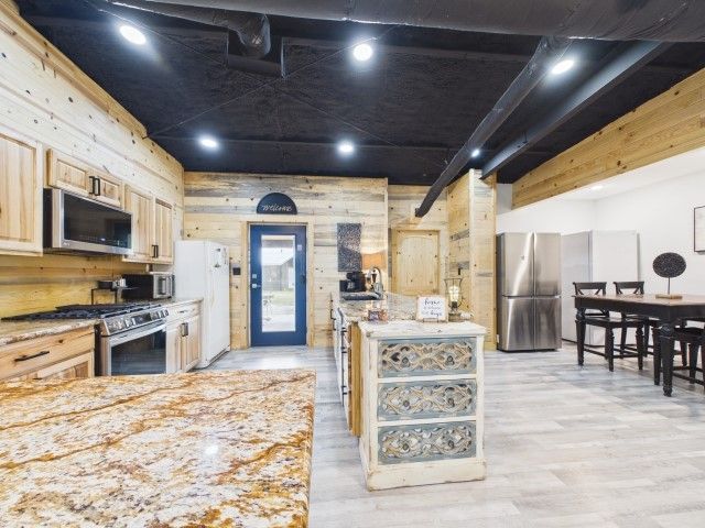 7491 State Highway 19 S, Athens, TX 75751