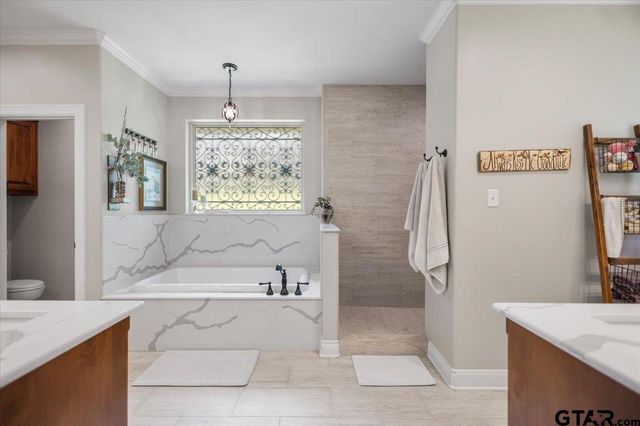 332 Hines Crossing, Bullard, TX 75757