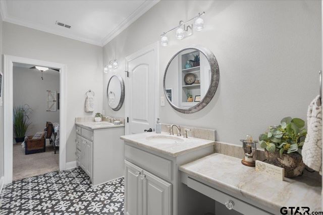332 Hines Crossing, Bullard, TX 75757