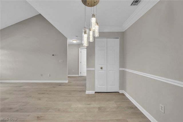 29832 Lenox Drive 227, Westlake, OH 44145