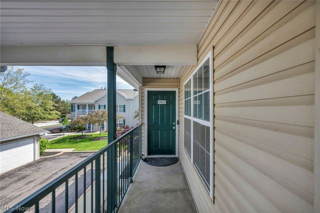 29832 Lenox Drive 227, Westlake, OH 44145