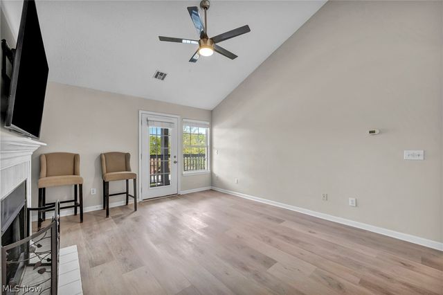 29832 Lenox Drive 227, Westlake, OH 44145