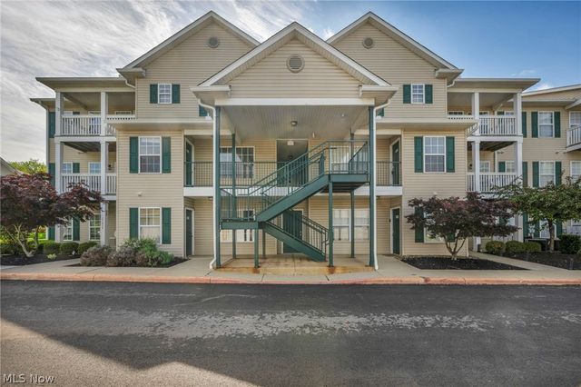 29832 Lenox Drive 227, Westlake, OH 44145