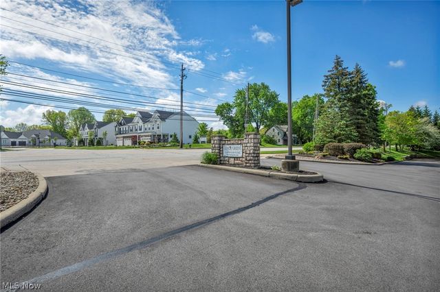 29832 Lenox Drive 227, Westlake, OH 44145
