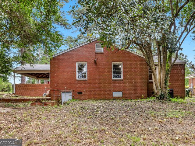 1782 Upper River Road, Macon, GA 31211