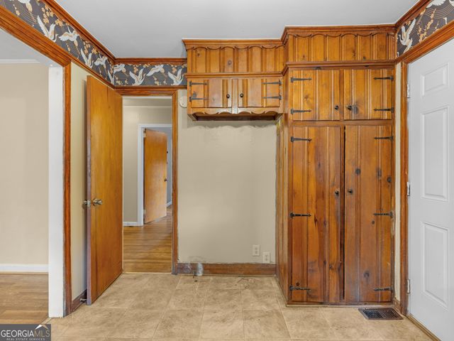 1782 Upper River Road, Macon, GA 31211