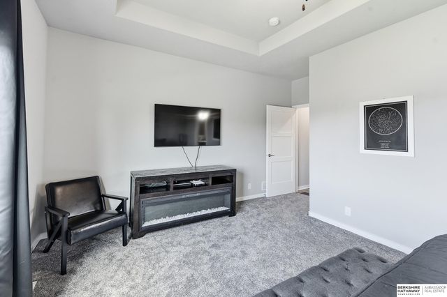 5124 N 180th Avenue, Elkhorn, NE 68022