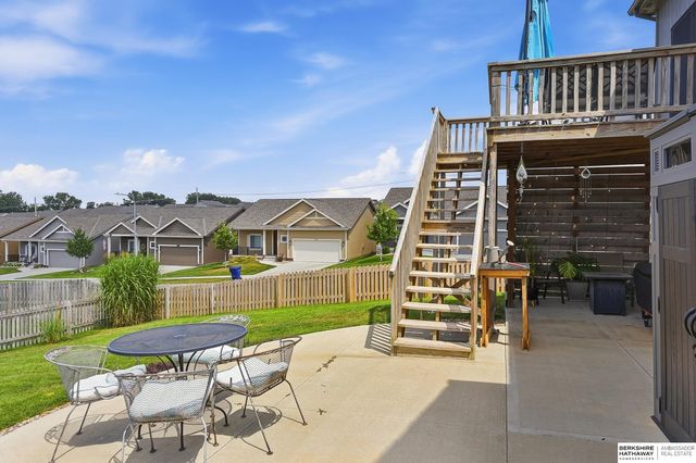 5124 N 180th Avenue, Elkhorn, NE 68022