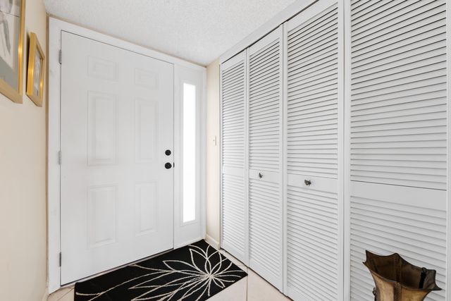 2768 CARAMBOLA Circle S 101, Coconut Creek, FL 33066