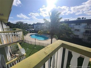 15225 NE 6th Ave B303, Miami, FL 33162