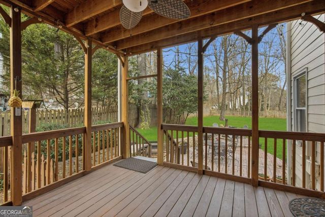 890 Lakefaire Landing, Suwanee, GA 30024