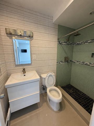 313 Hendricks Isle 4, Fort Lauderdale, FL 33301