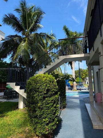313 Hendricks Isle 4, Fort Lauderdale, FL 33301