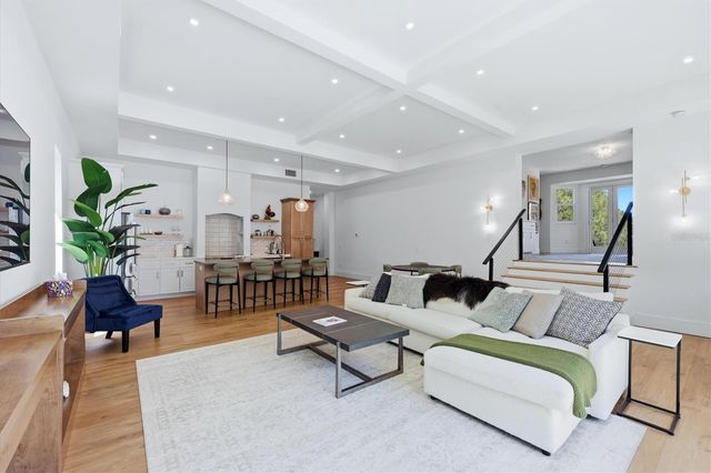 2538 TRINIDAD STREET, Sarasota, FL 34231