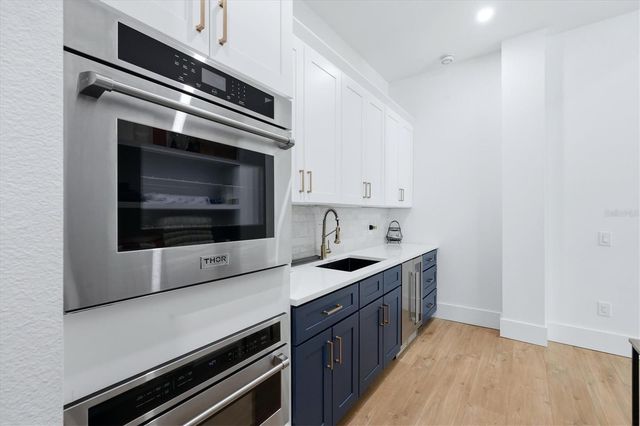 2538 TRINIDAD STREET, Sarasota, FL 34231