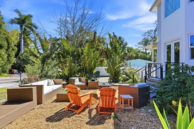 2538 TRINIDAD STREET, Sarasota, FL 34231