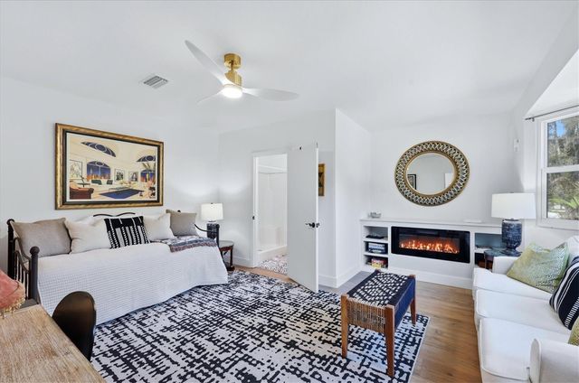 2538 TRINIDAD STREET, Sarasota, FL 34231