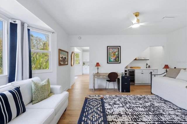 2538 TRINIDAD STREET, Sarasota, FL 34231