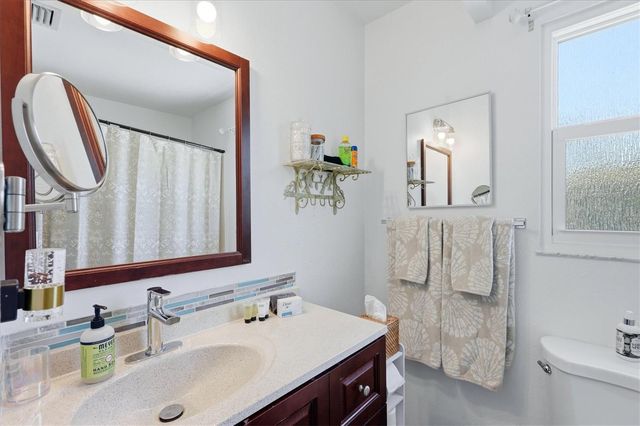 2538 TRINIDAD STREET, Sarasota, FL 34231