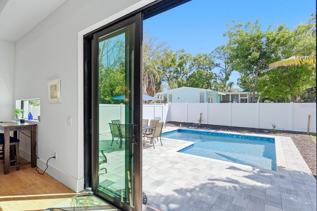 2538 TRINIDAD STREET, Sarasota, FL 34231