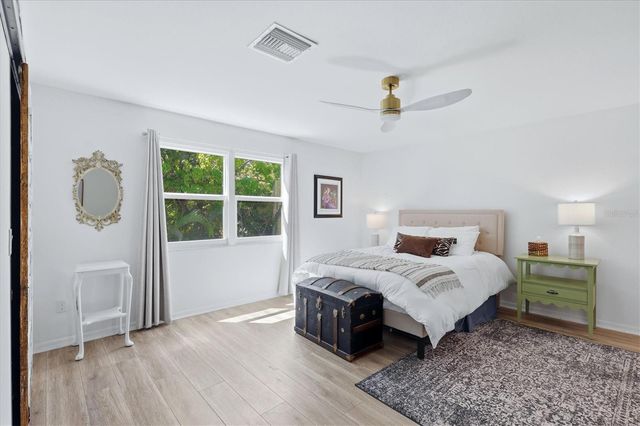 2538 TRINIDAD STREET, Sarasota, FL 34231