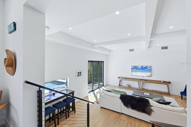 2538 TRINIDAD STREET, Sarasota, FL 34231