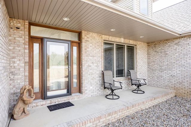 71 Josiah Lane, Millstadt, IL 62260