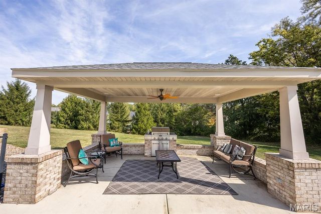 71 Josiah Lane, Millstadt, IL 62260