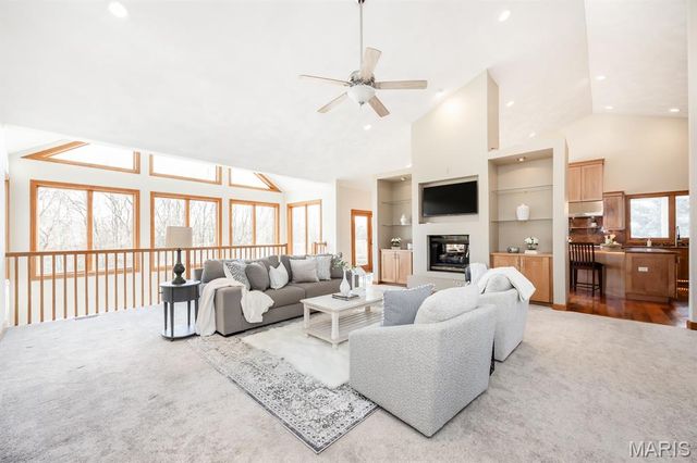 71 Josiah Lane, Millstadt, IL 62260