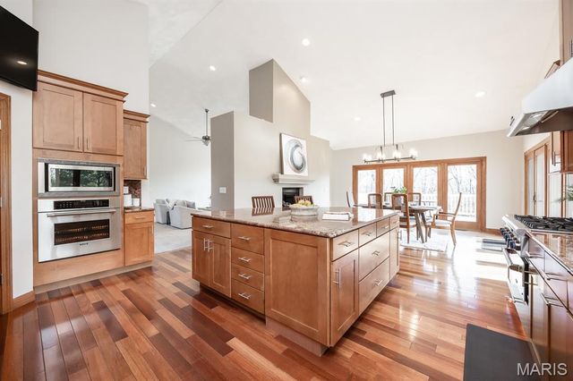 71 Josiah Lane, Millstadt, IL 62260