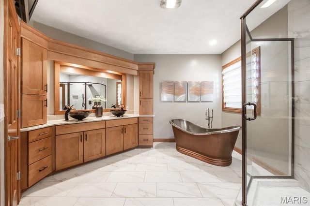 71 Josiah Lane, Millstadt, IL 62260