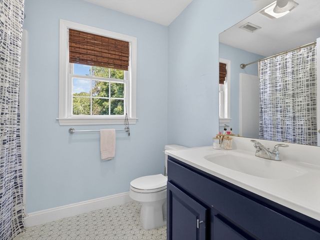 189 Grove Street 2, Waltham, MA 02453