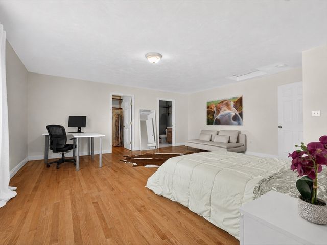 189 Grove Street 2, Waltham, MA 02453