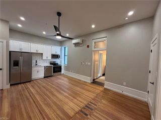 332 34th St Apt 118, Newport News, VA 23607