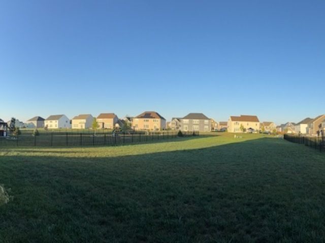 1828 Coralito Lane, Elgin, IL 60124