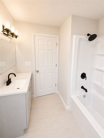 134 Florence Street 2, Providence, RI 02909