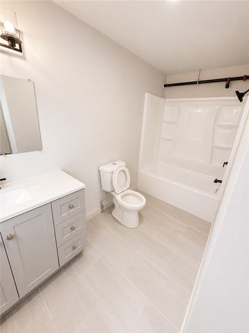 134 Florence Street 2, Providence, RI 02909