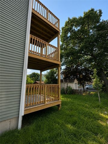 134 Florence Street 2, Providence, RI 02909