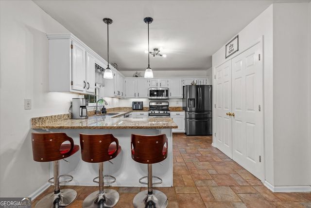327 Swan Drive, Hiram, GA 30141