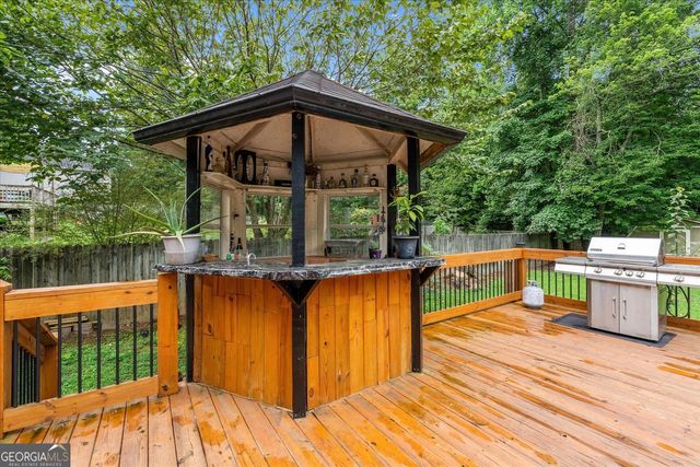 327 Swan Drive, Hiram, GA 30141